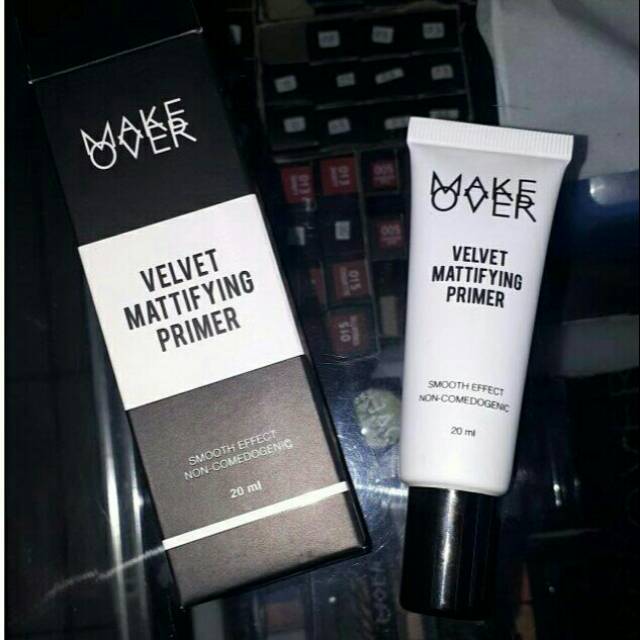 Makeover velvet mattifying primer
