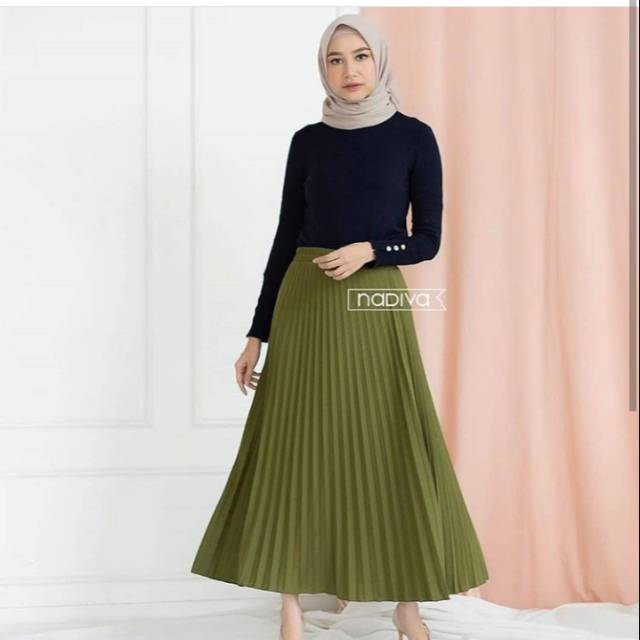 Rok plisket