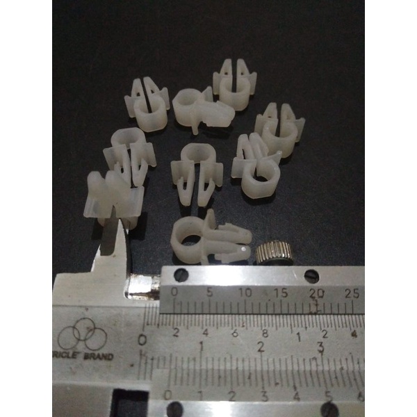 Kancing pengikat kawat dorlock universal