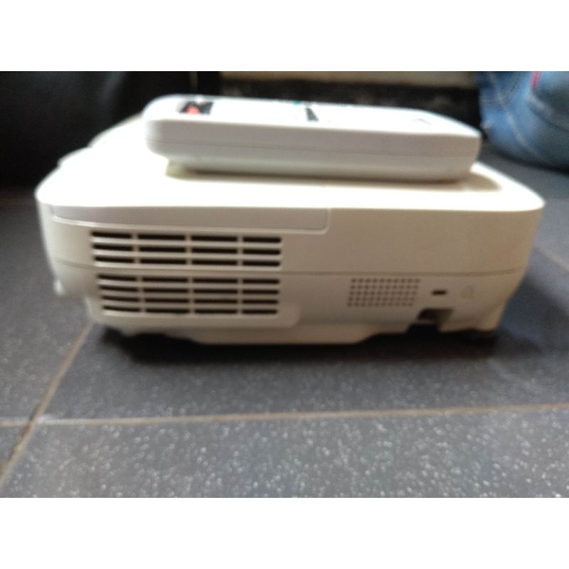 Projector Epson EB X9
