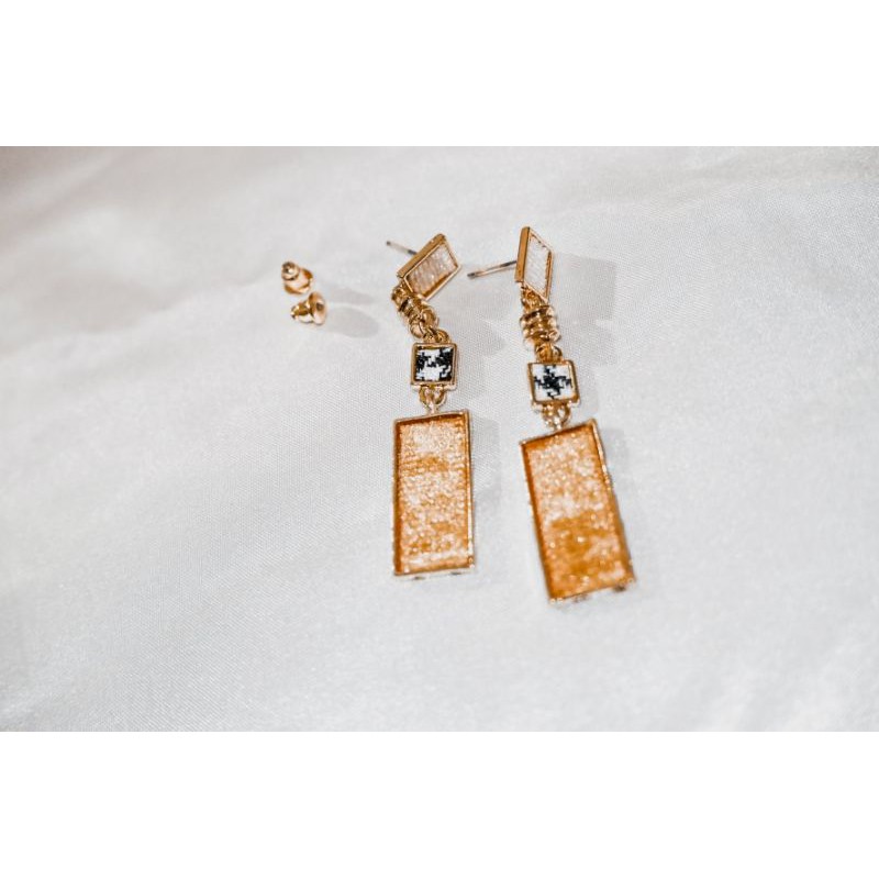 cia earings