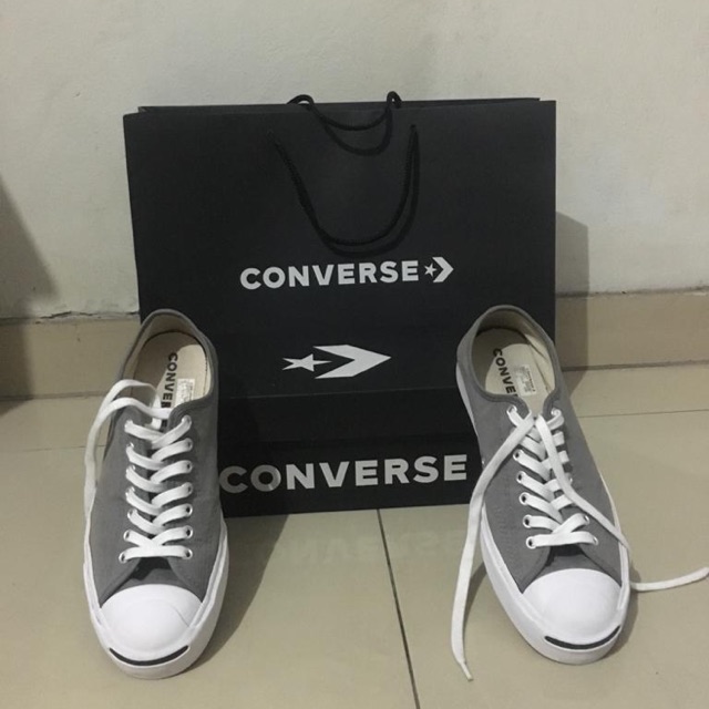 Sepatu Converse