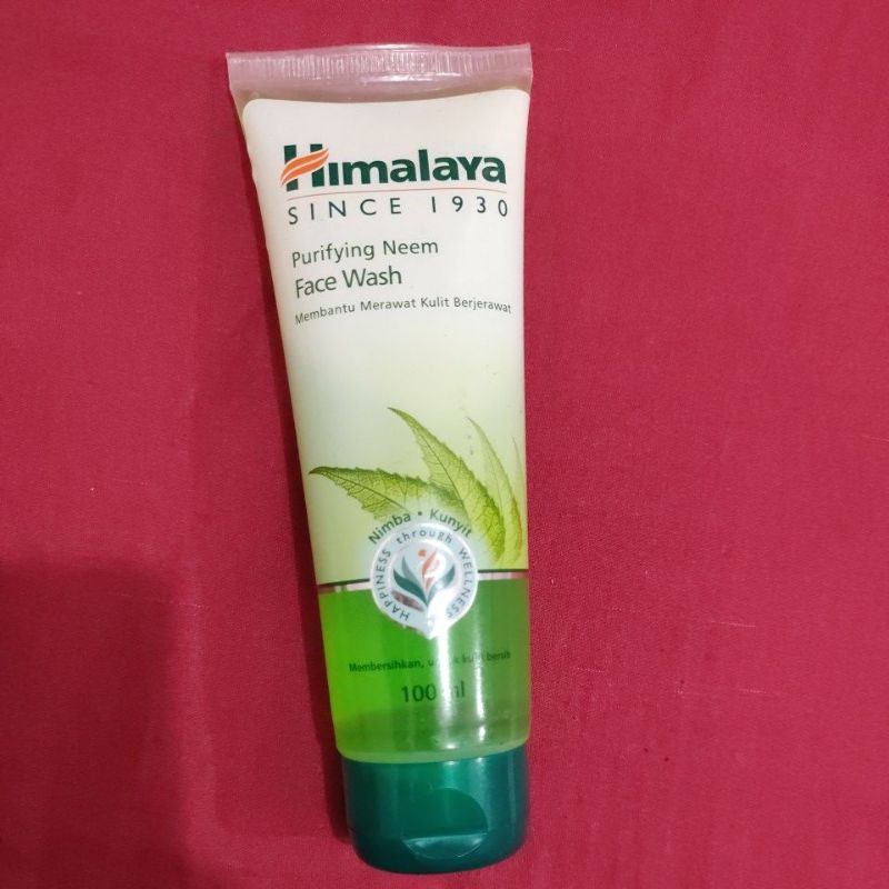 neem face wash himalaya