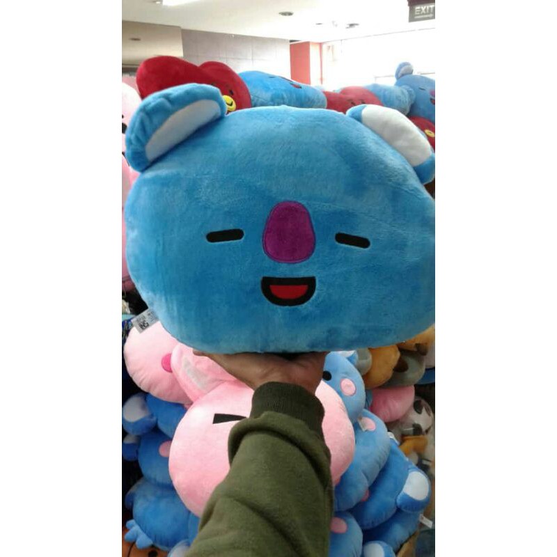 Boneka BT21