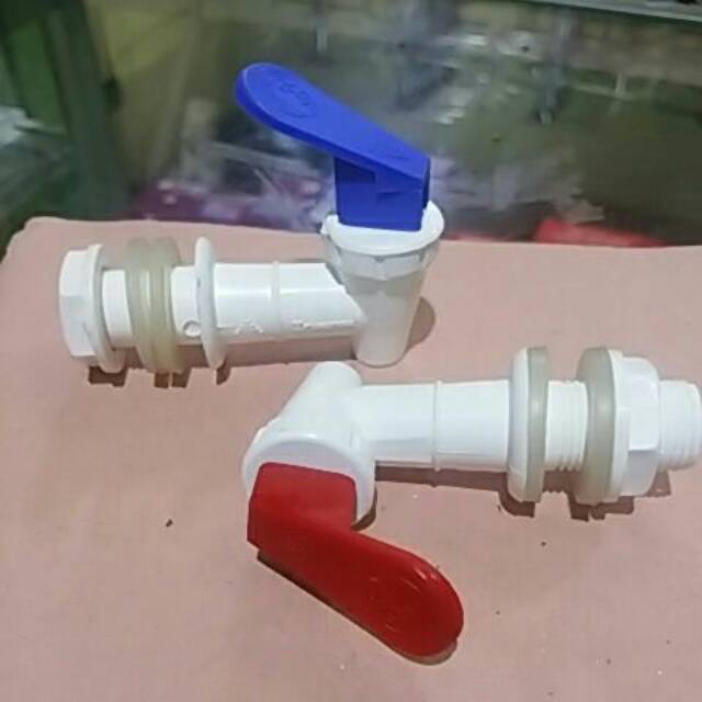 Kran guci kupu
