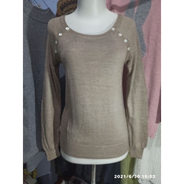 Sweater89