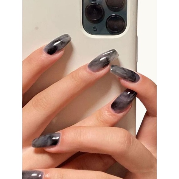 CUSTOM NAILS
