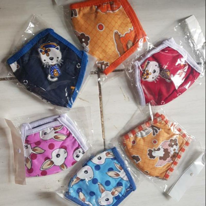 Masker Stik Karakter