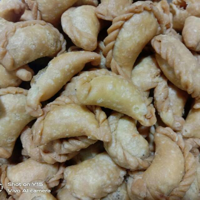 PASTEL ABON ( 250 gram )