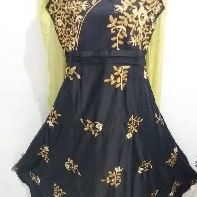 GOWN PANJANG