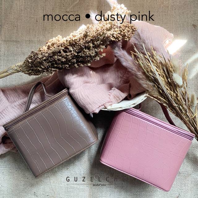 POUCH MAKE UP