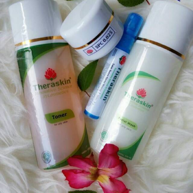 Paket Oily Theraskin