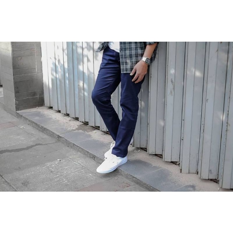 Celana Chino / Reguler Navy