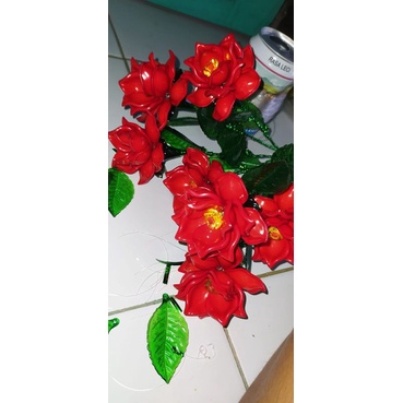 Bunga mawar merah Akrilik