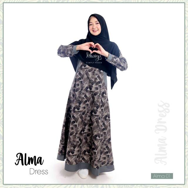 Alma Dress