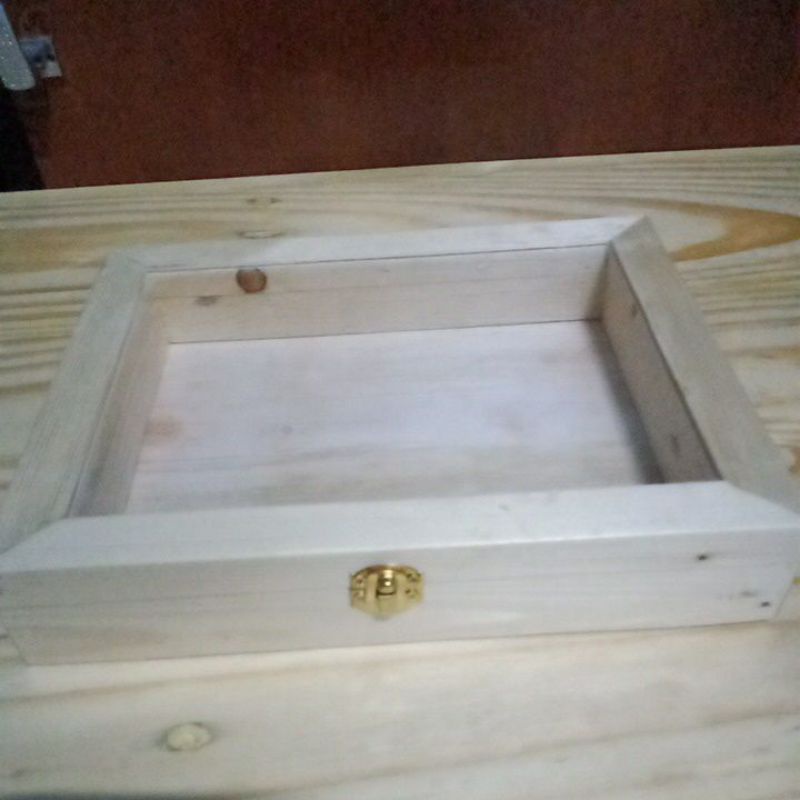 kotak  perhiasan