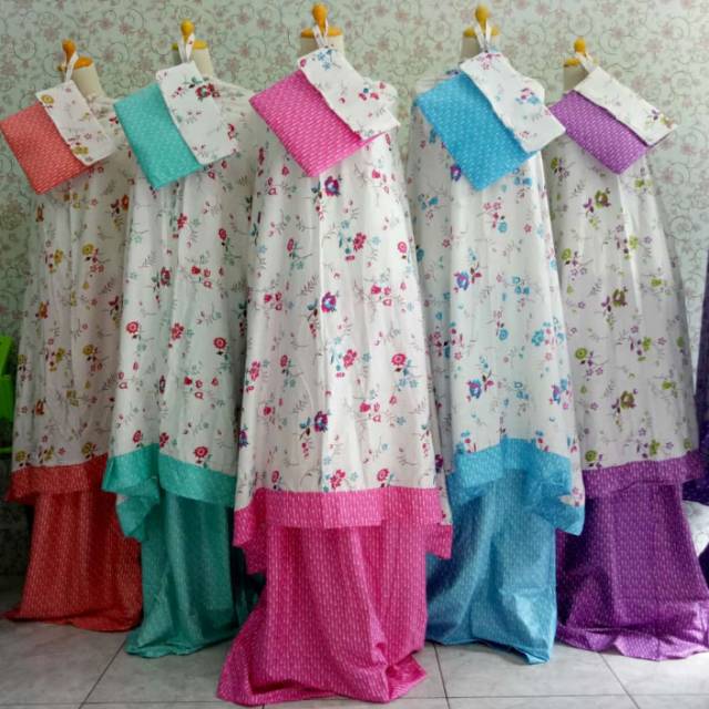 MUKENA BALI MOTIF BUNGA