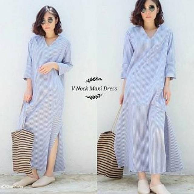 V Neck maxi dress