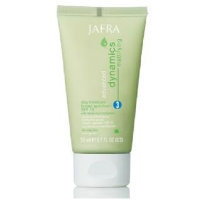 JAFRA Mattifying Advanced Dynamics Day Moisture Broad Spectrum SPF 15