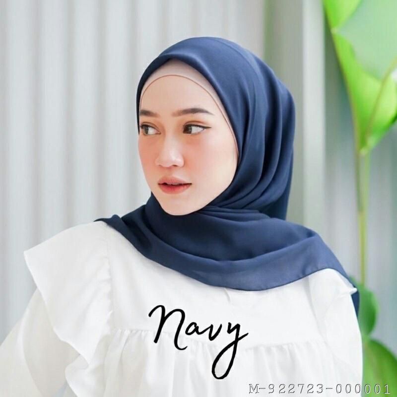 KERUDUNG SEGI EMPAT NAVY