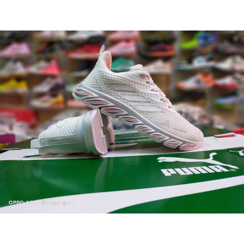 Adidas spring premium BNIB