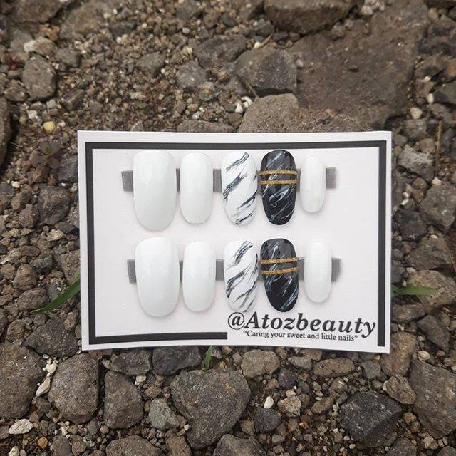 BRIGHT WHITE - DOUBLE B&W MARBLE