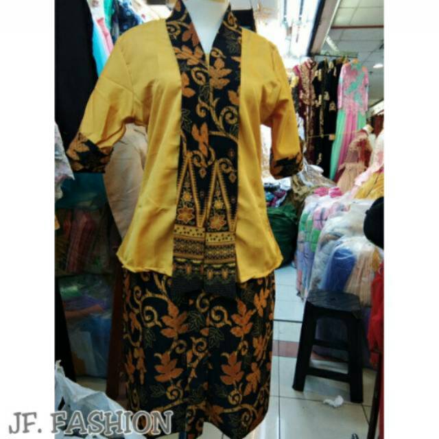Set Elnira cantik
