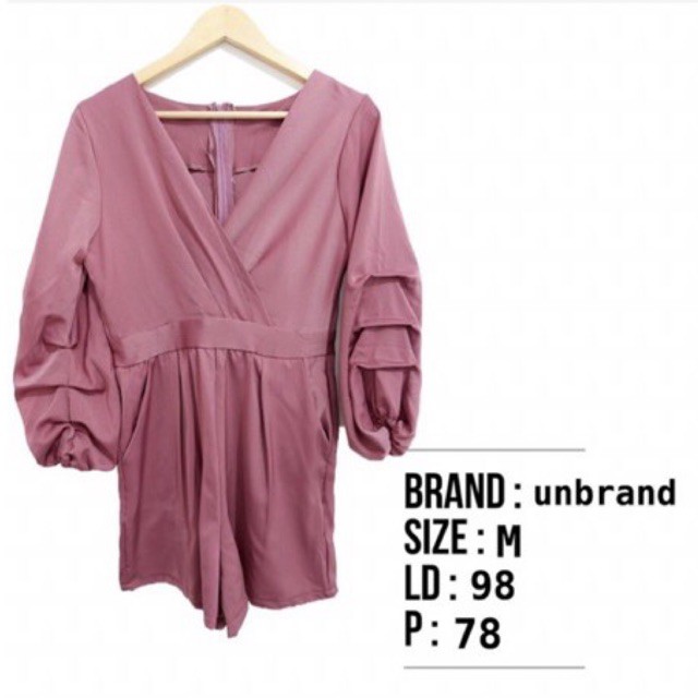 Preloved jumsuit pendek pink