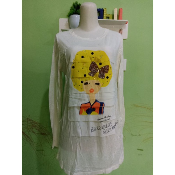 atasan wanita