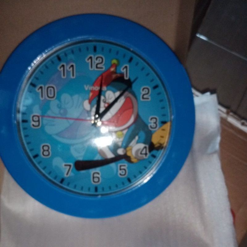 jam dinding