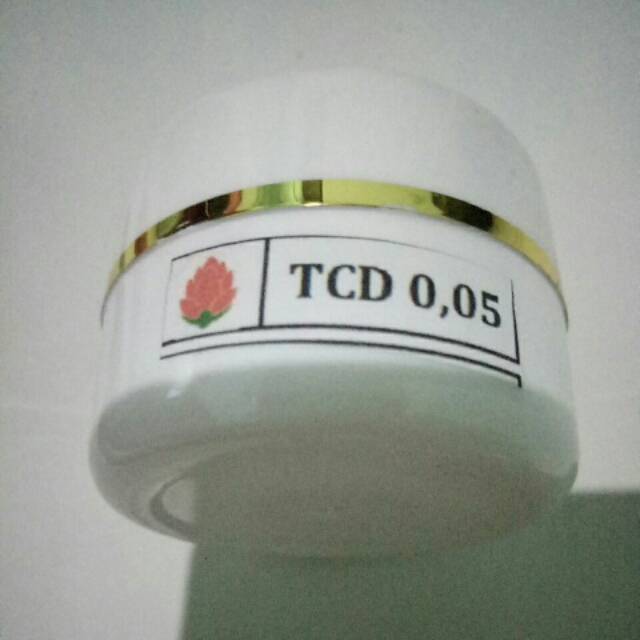 Cream malam acne TCD 0.05