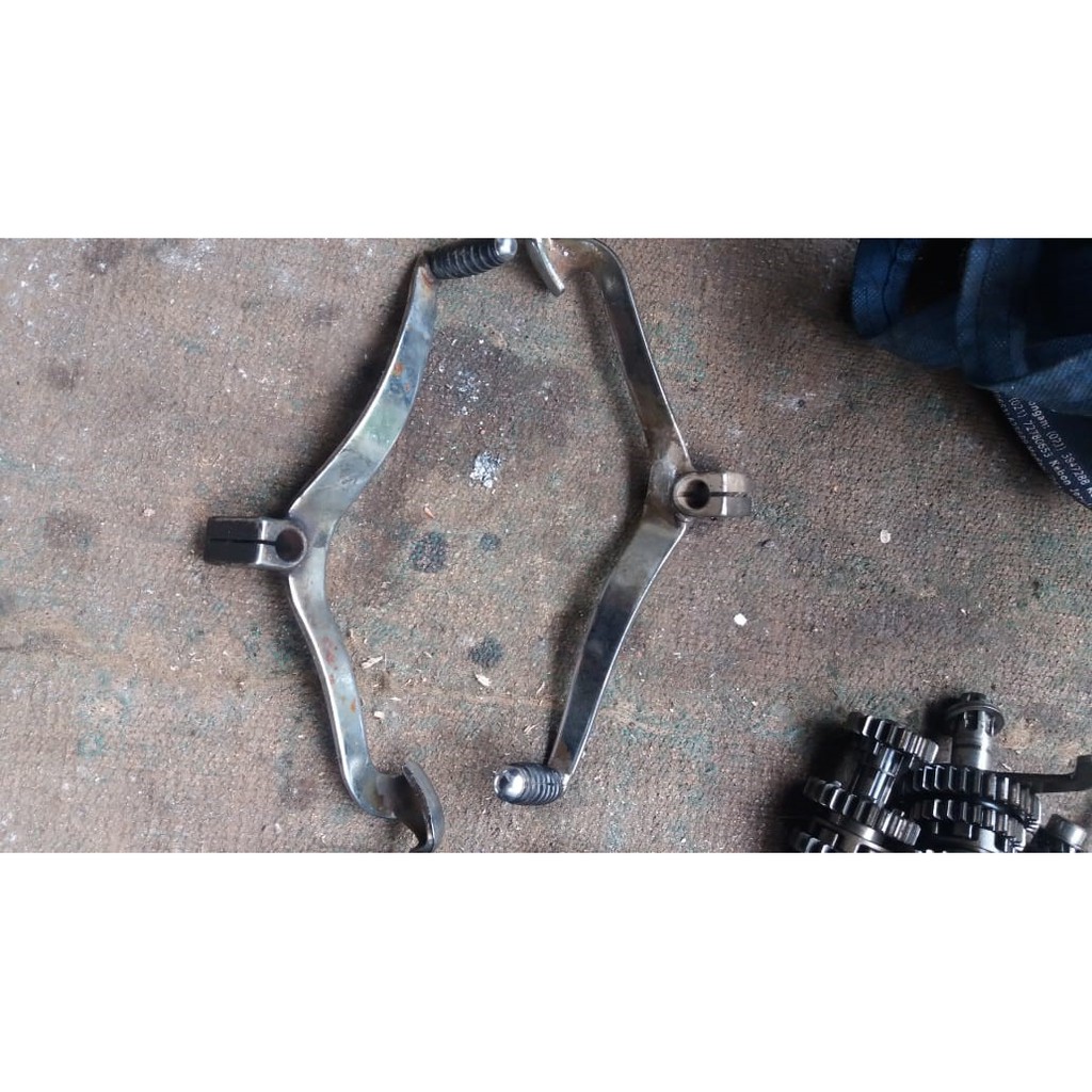 Perseneling Supra x 125