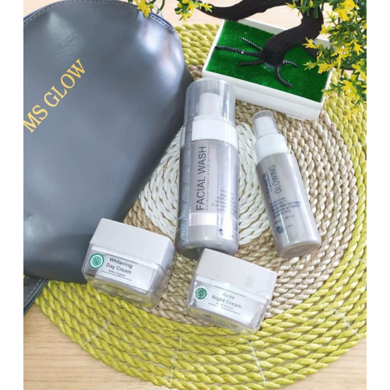 MS GLOW ACNE SERIES
