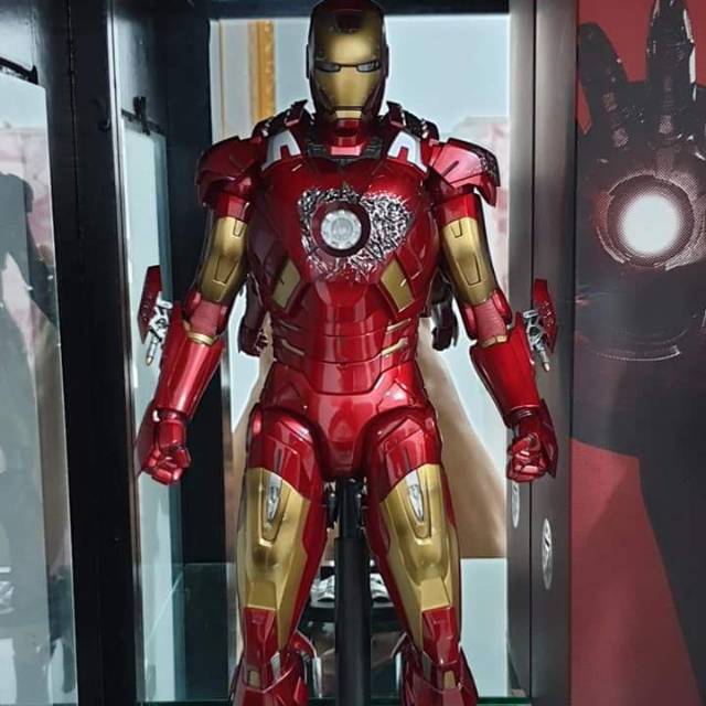 action figure ironman