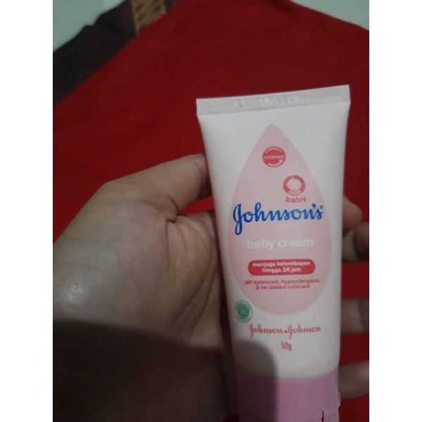 johnsons pelembab wajah