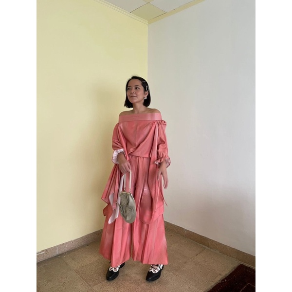 Glitch Chromaline Pink