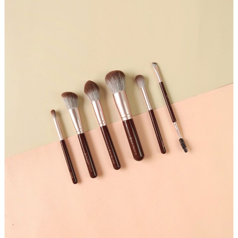 (NEW) Tish The Essential Brush Set