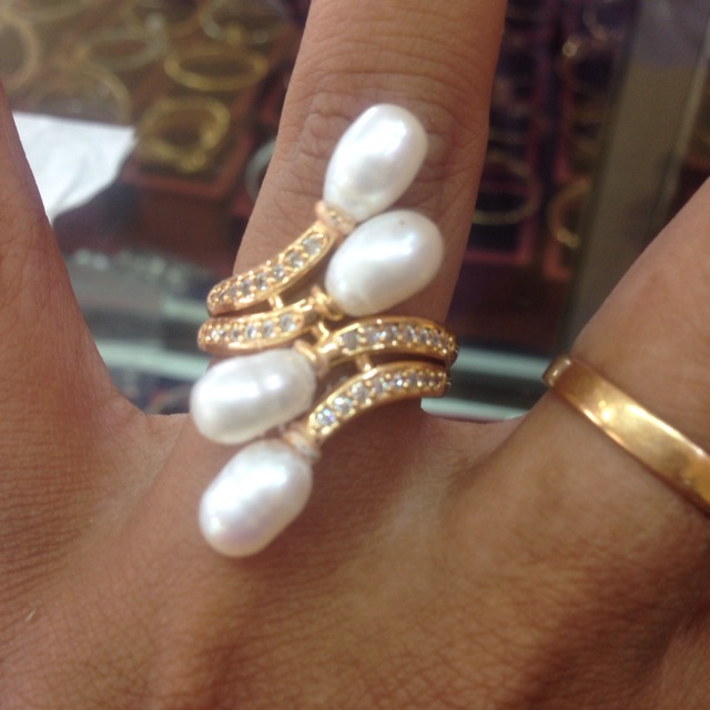 Cincin mutiara tawar