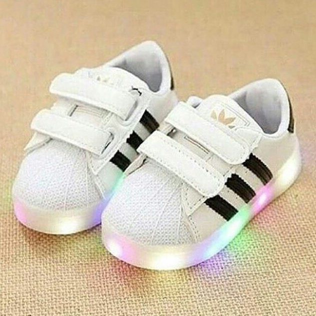 SEPATU ADIDAS LED STRIPE