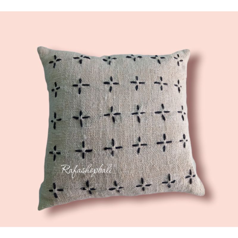 (Ready stock) Sarung bantal bunga