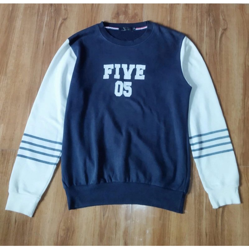 crewneck five05