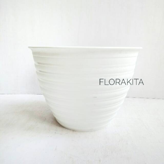 Pot tawon putih 27 cm