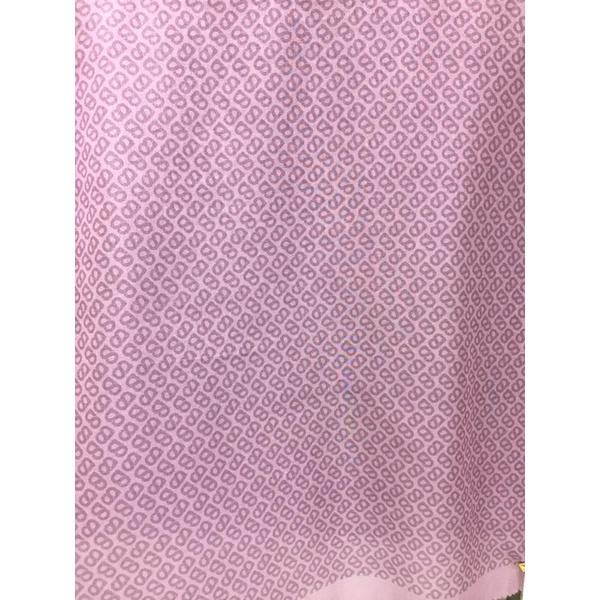 button scraves hijab segi empat