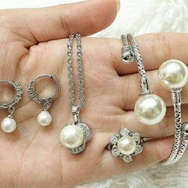 Set mutiara lapis emas 22k