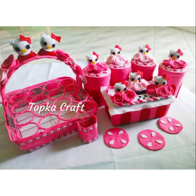 Toples karakter HK 06