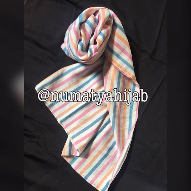 Jilbab katun sikky segiempat