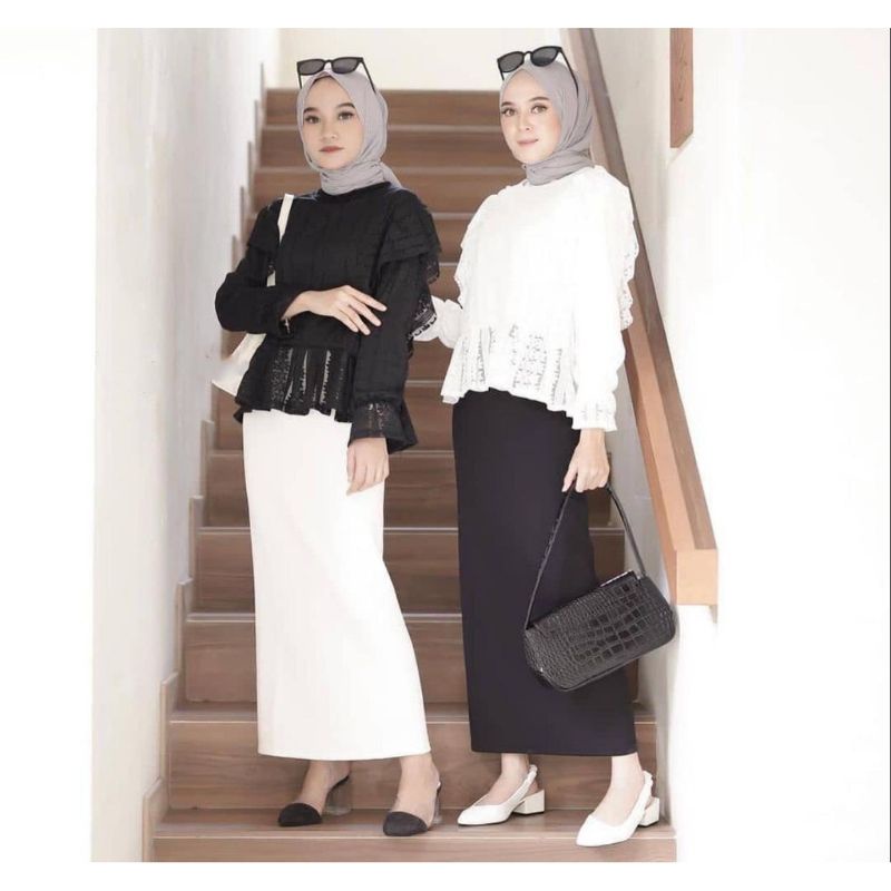Rok Span Scuba Ready Hitam