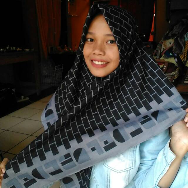 Kerudung deka voal premium