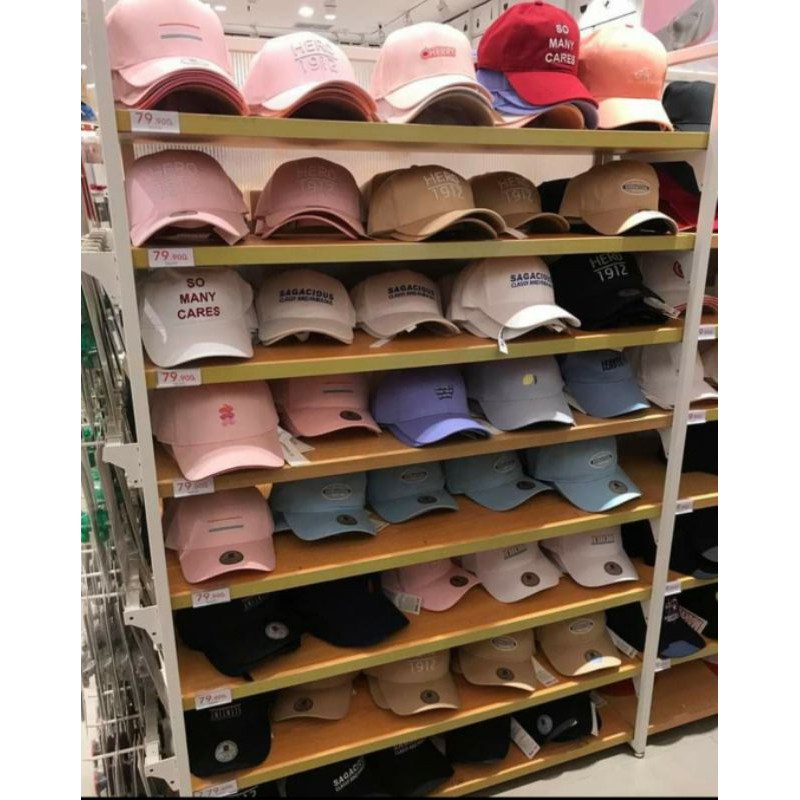 Topi wanita