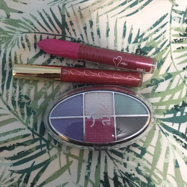Bundle just miss eyeshadow + lipgloss